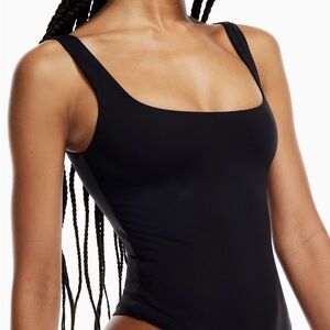 Aritzia Golden Contour Tank Bodysuit Black S